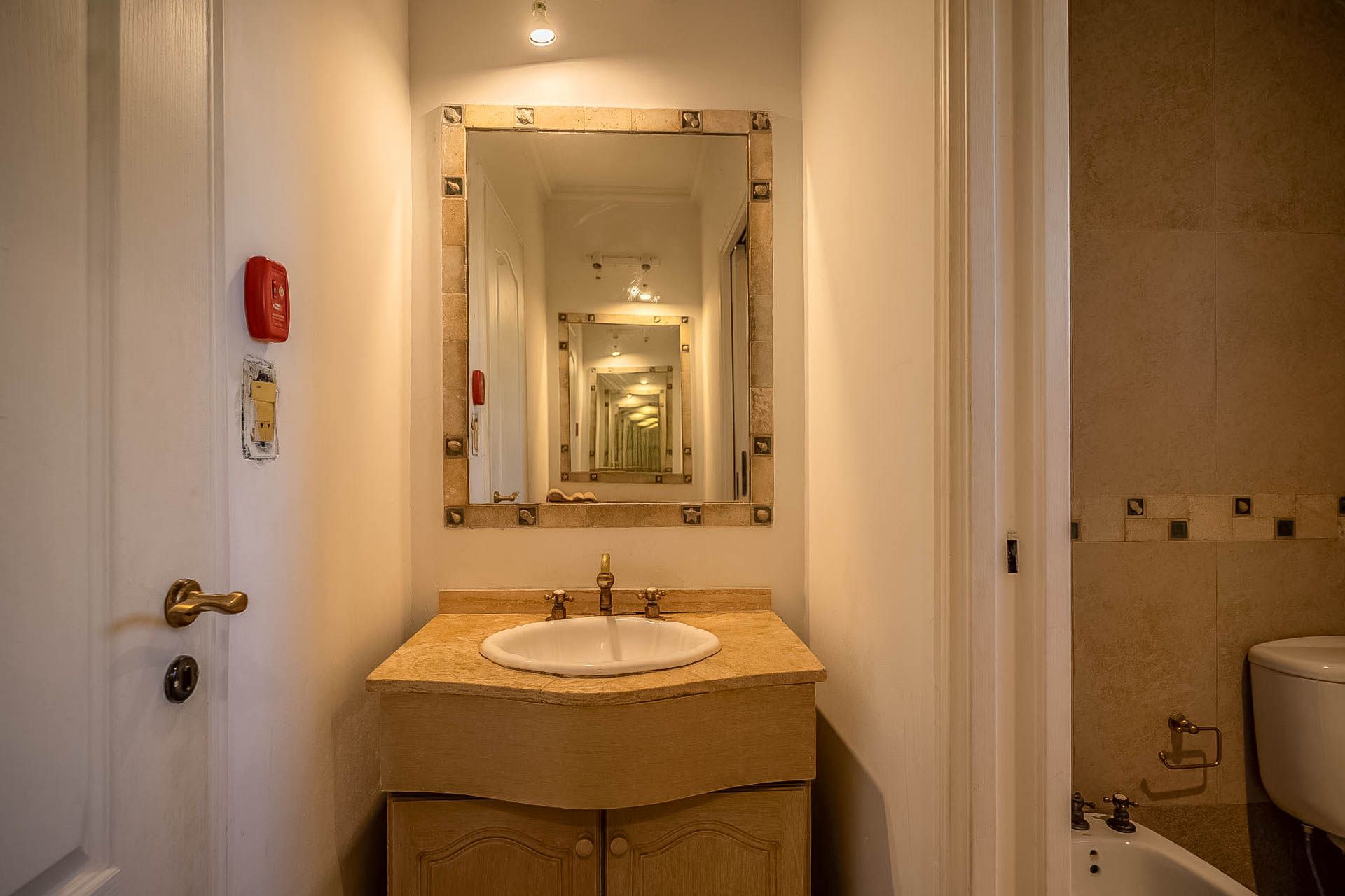 Casa 5 ambientes en venta San Isidro con pileta