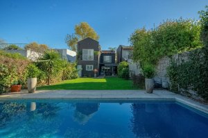Casa 5 ambientes en venta San Isidro con pileta
