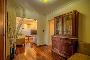 Casa 5 ambientes en venta San Isidro con pileta