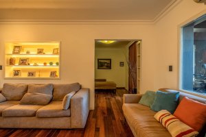 Casa 5 ambientes en venta San Isidro con pileta