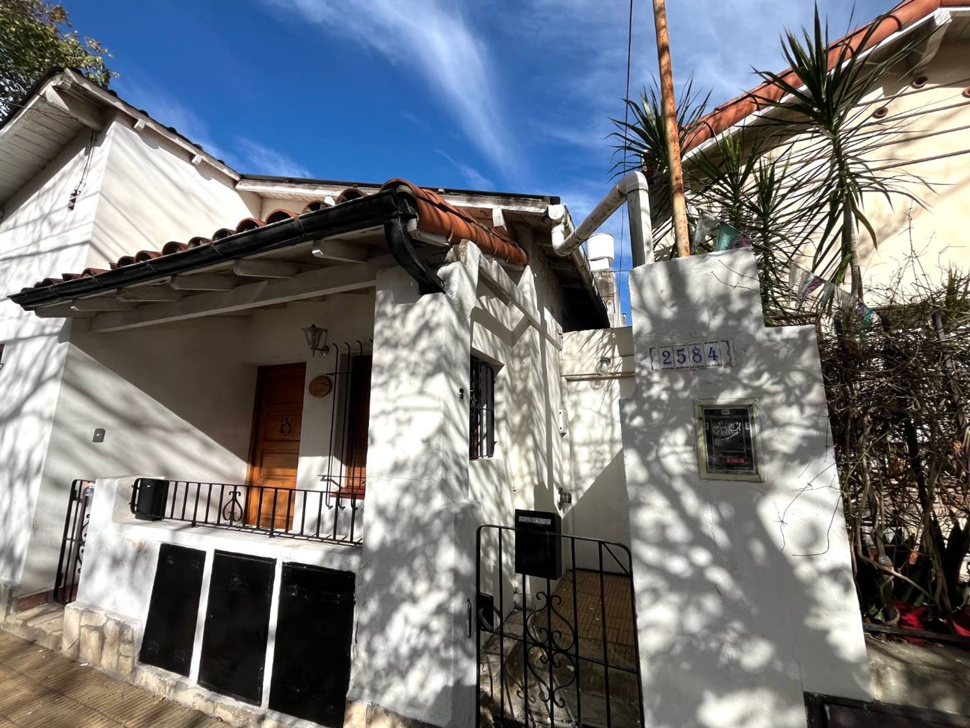 Venta PH 3 ambientes Olivos patio sin expensas
