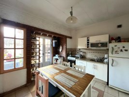 Venta PH 3 ambientes Olivos patio sin expensas