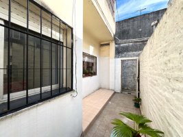 Venta PH 3 ambientes Olivos patio sin expensas