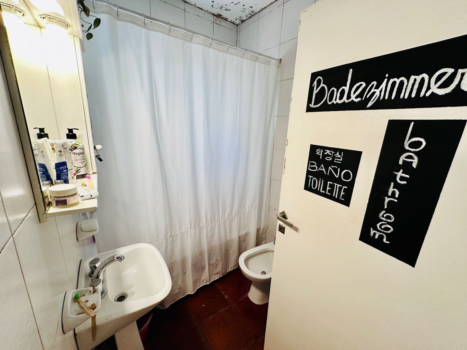 PH Venta en Olivos sobre Av Libertador 4 amb PATIO