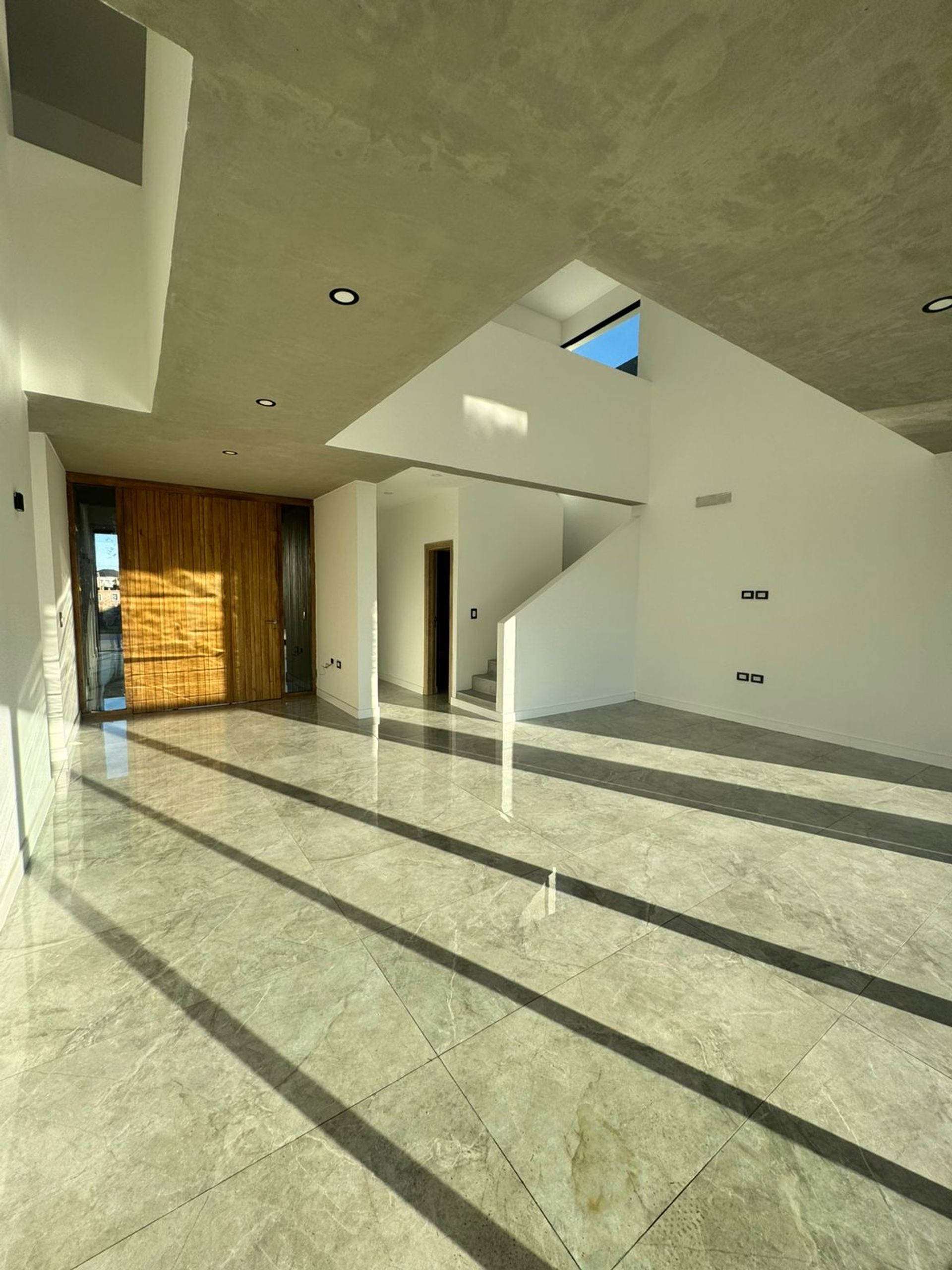 VENTA CASA A ESTRENAR 5 AMB Barrio Nautico Canal