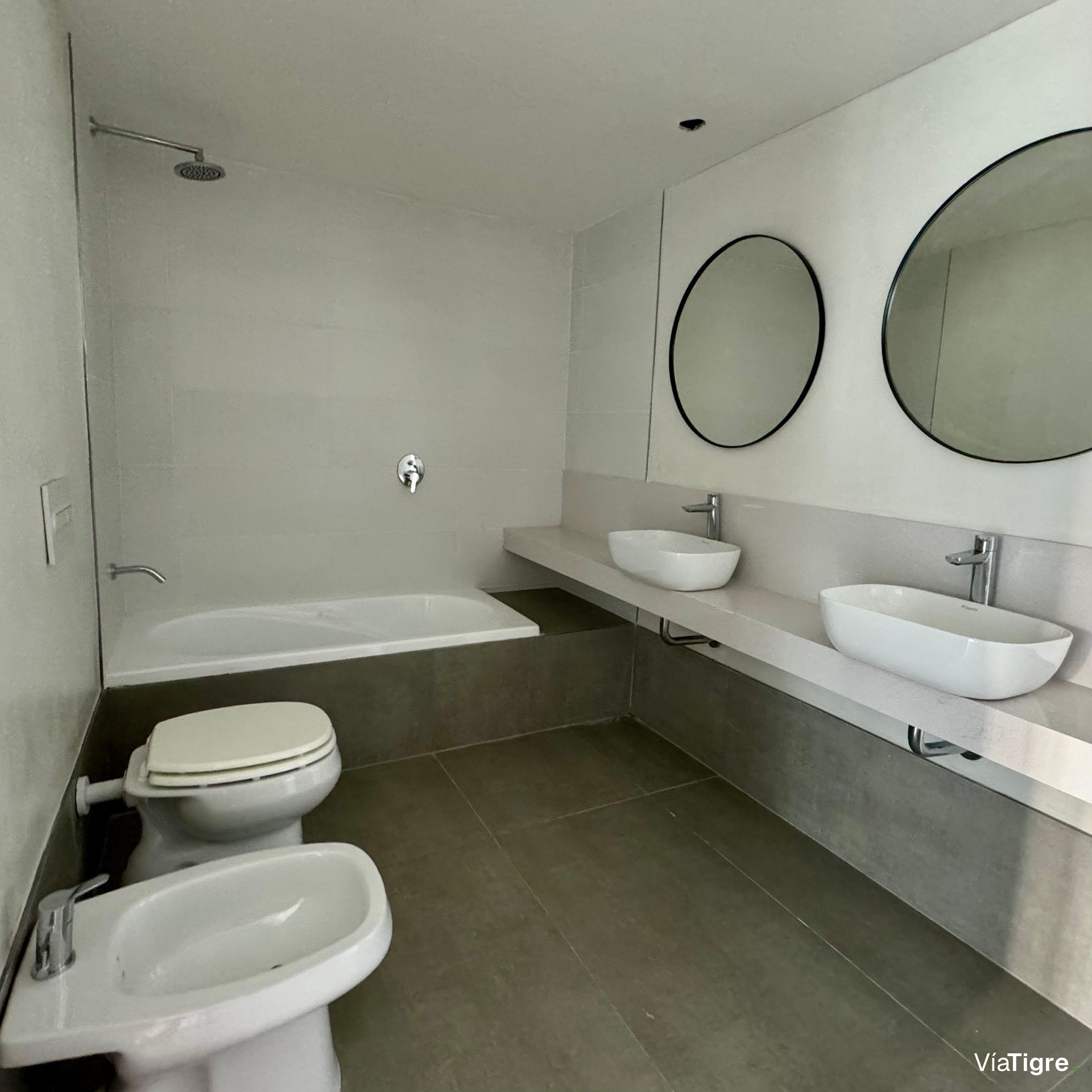 Departamento 2 amb en Venta Vicente López Cochera