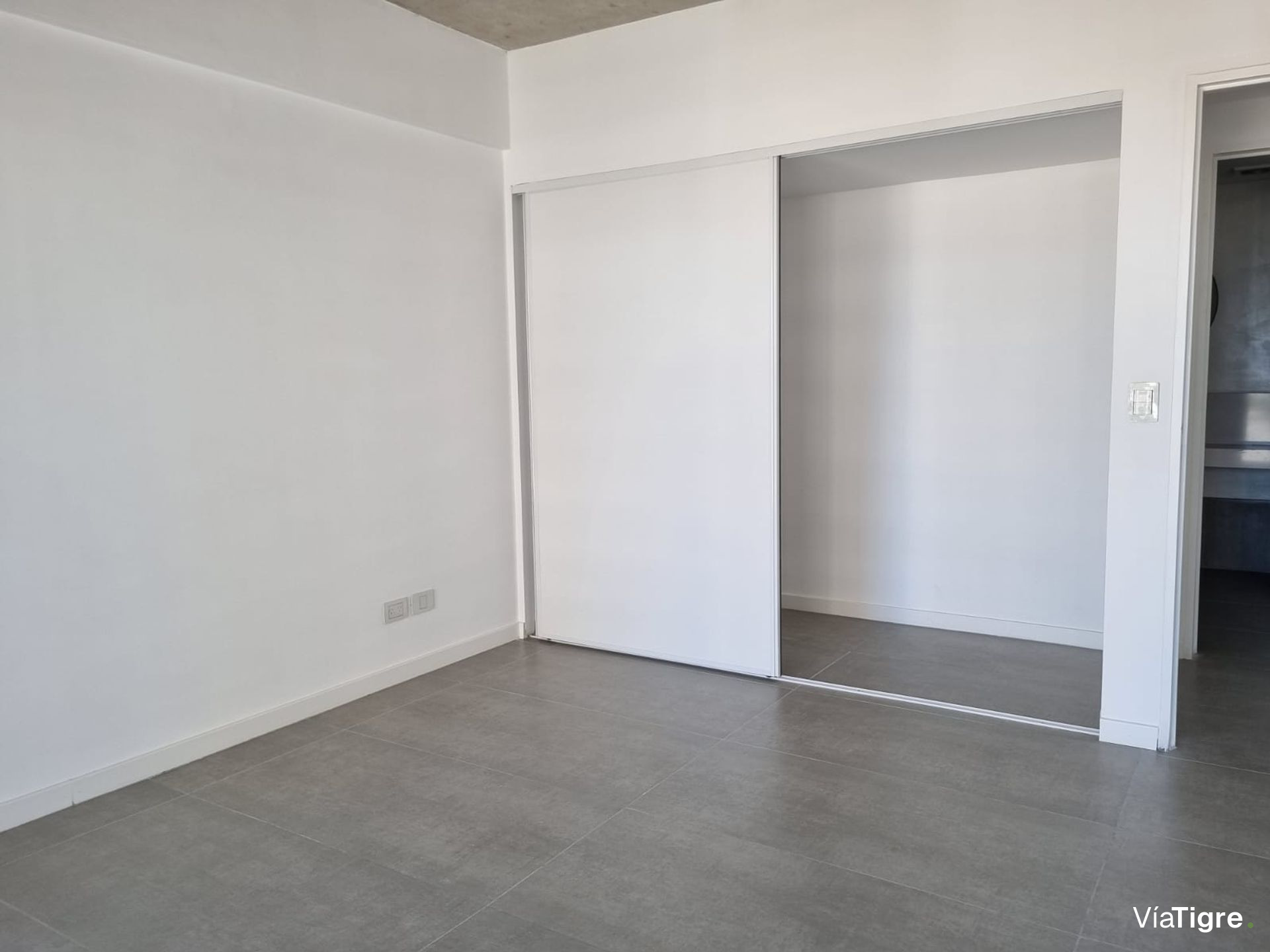 Departamento 2 amb en Venta Vicente López Cochera