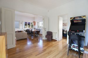 PH Martínez for Sale, 3 Bedrooms – Immaculate!