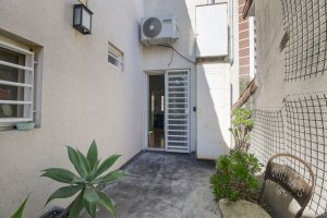 PH Martínez for Sale, 3 Bedrooms – Immaculate!