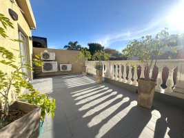 Sale of 4-room Apartment with Patio and Terrace – Florida