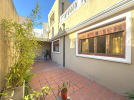 Sale of 4-room Apartment with Patio and Terrace – Florida