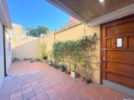 Sale of 4-room Apartment with Patio and Terrace – Florida