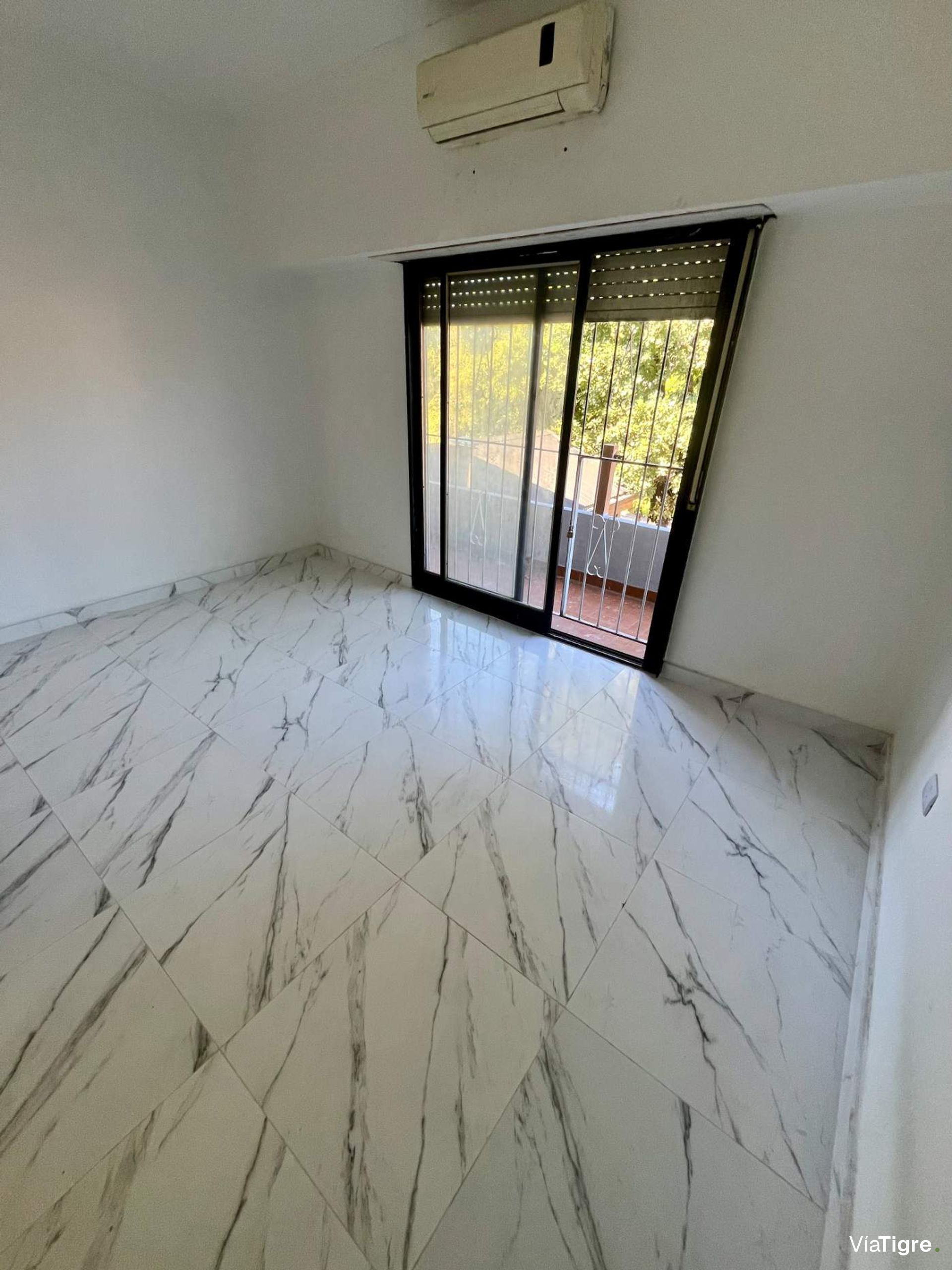 Duplex en venta en Boulogne 3 ambientes