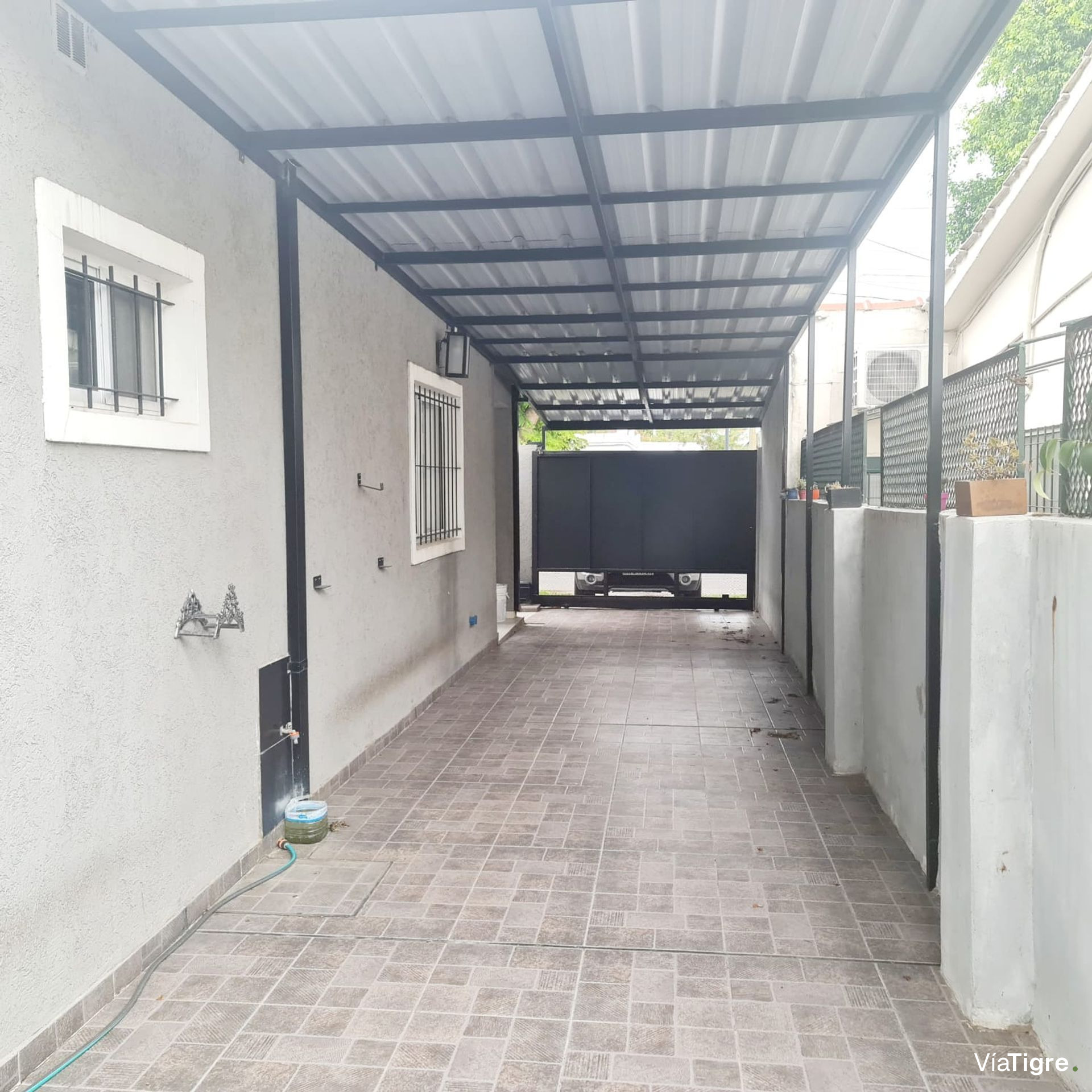 Venta Casa En Don Torcuato -Acepta Permuta