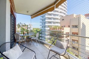 4-Room Apartment Olivos, Balcony, Garage
