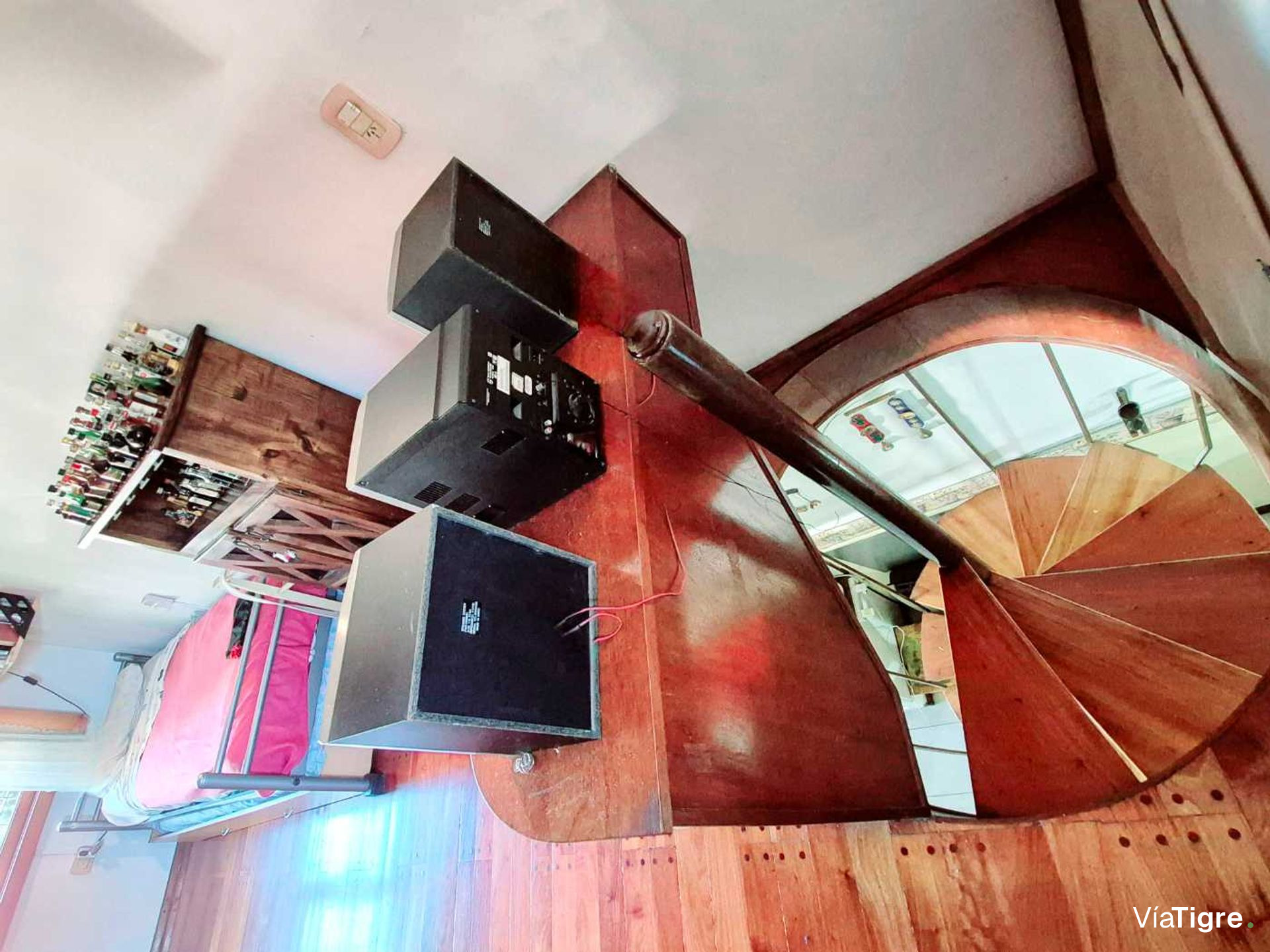 Casa PH en Venta de 4 ambientes en Martinez