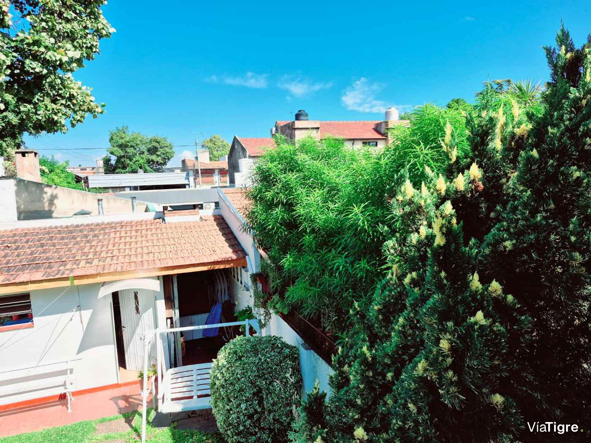 Casa PH en Venta de 4 ambientes en Martinez