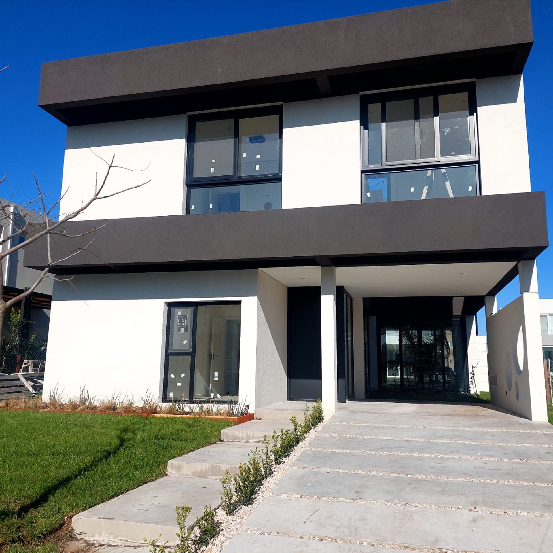 LOS CASTAÑOS Venta a estrenar Casa 5 amb Nordelta