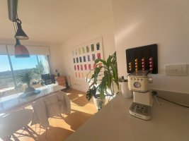 For Sale: 3 Rooms La Isla Olivos Very Bright