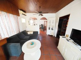 Casa En Venta 4 Amb Con Jardín En General Pacheco