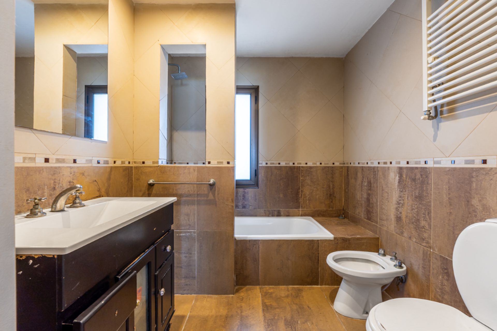 Venta Divina Casa A La Laguna - Barrio San Agustin