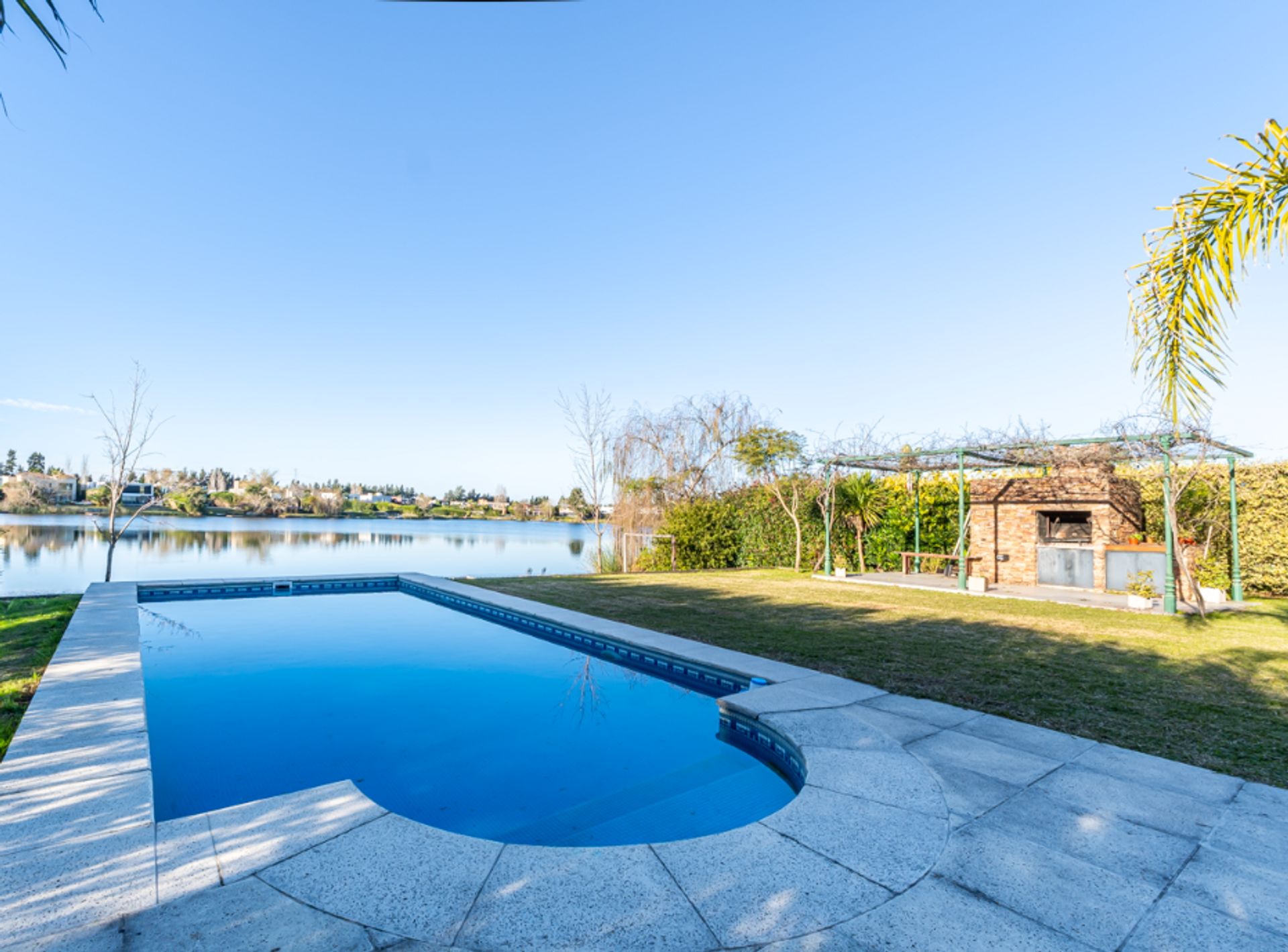 Venta Divina Casa A La Laguna - Barrio San Agustin