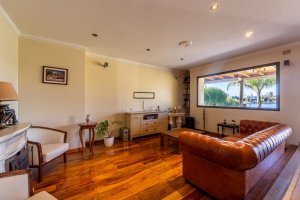 Venta Divina Casa A La Laguna - San Agustin Neighborhood
