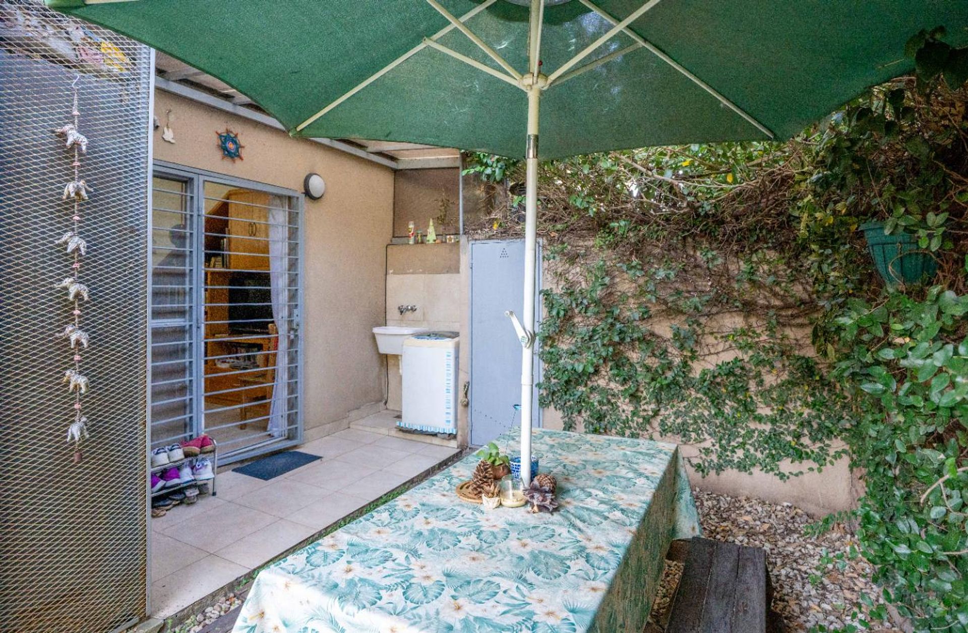 Depto tipo PH en PB, 3Amb Jardin cochera Munro