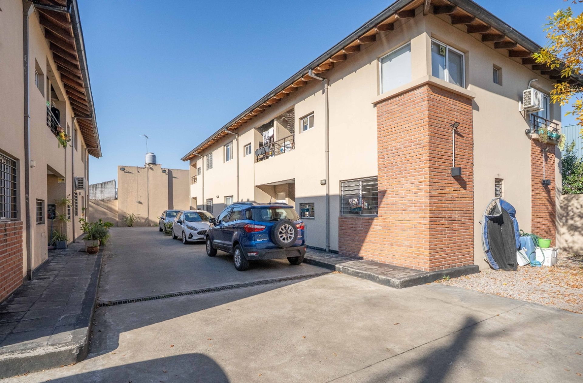 Depto tipo PH en PB, 3Amb Jardin cochera Munro