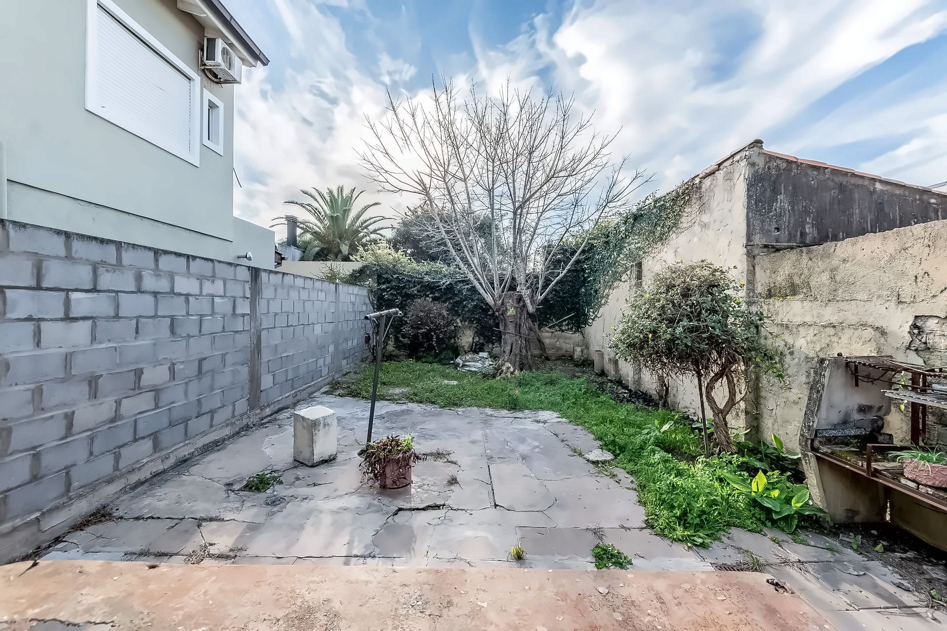 PH 3 rooms, shop and patio for sale Don Torcuato