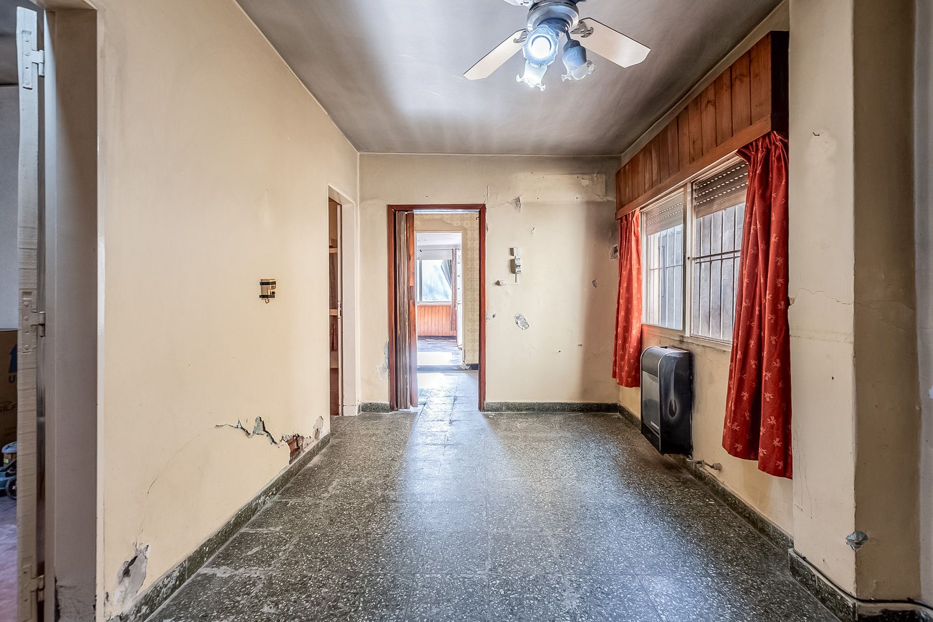PH 3 amb, local y patio en venta Don Torcuato