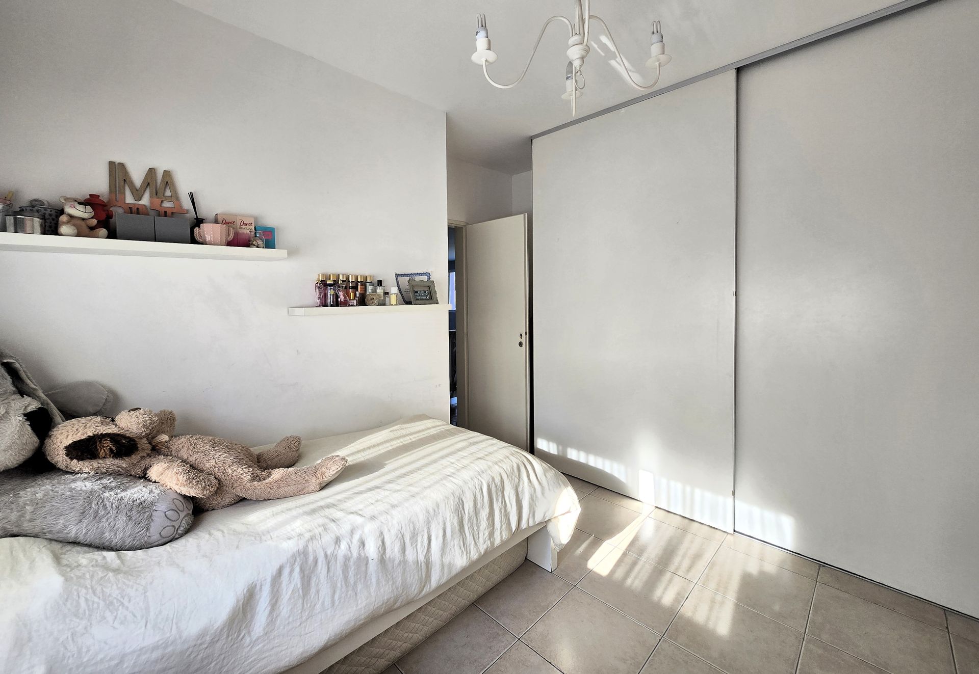 Casa En Venta En Benavidez Greens 5 Amb Con Pileta