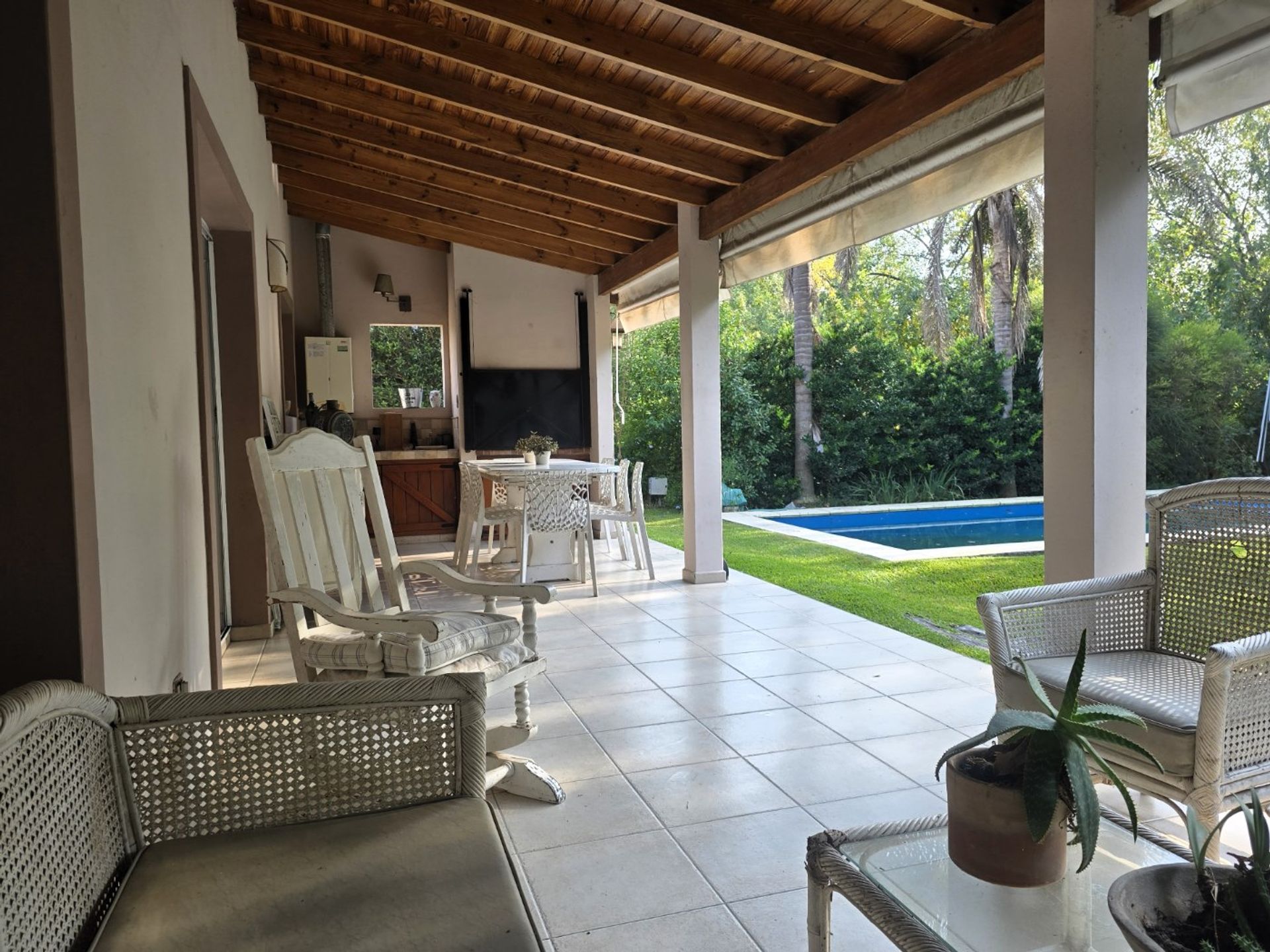 Casa En Venta En Benavidez Greens 5 Amb Con Pileta