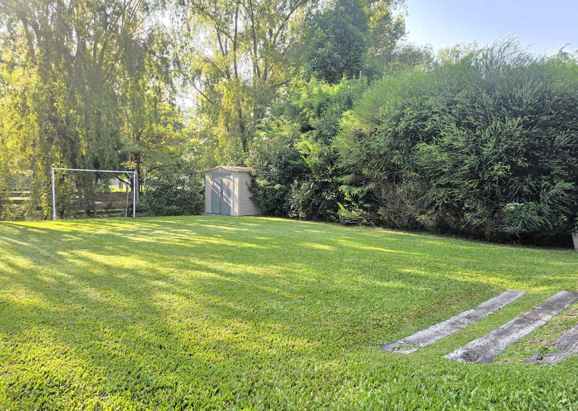 Casa En Venta En Benavidez Greens 5 Amb Con Pileta
