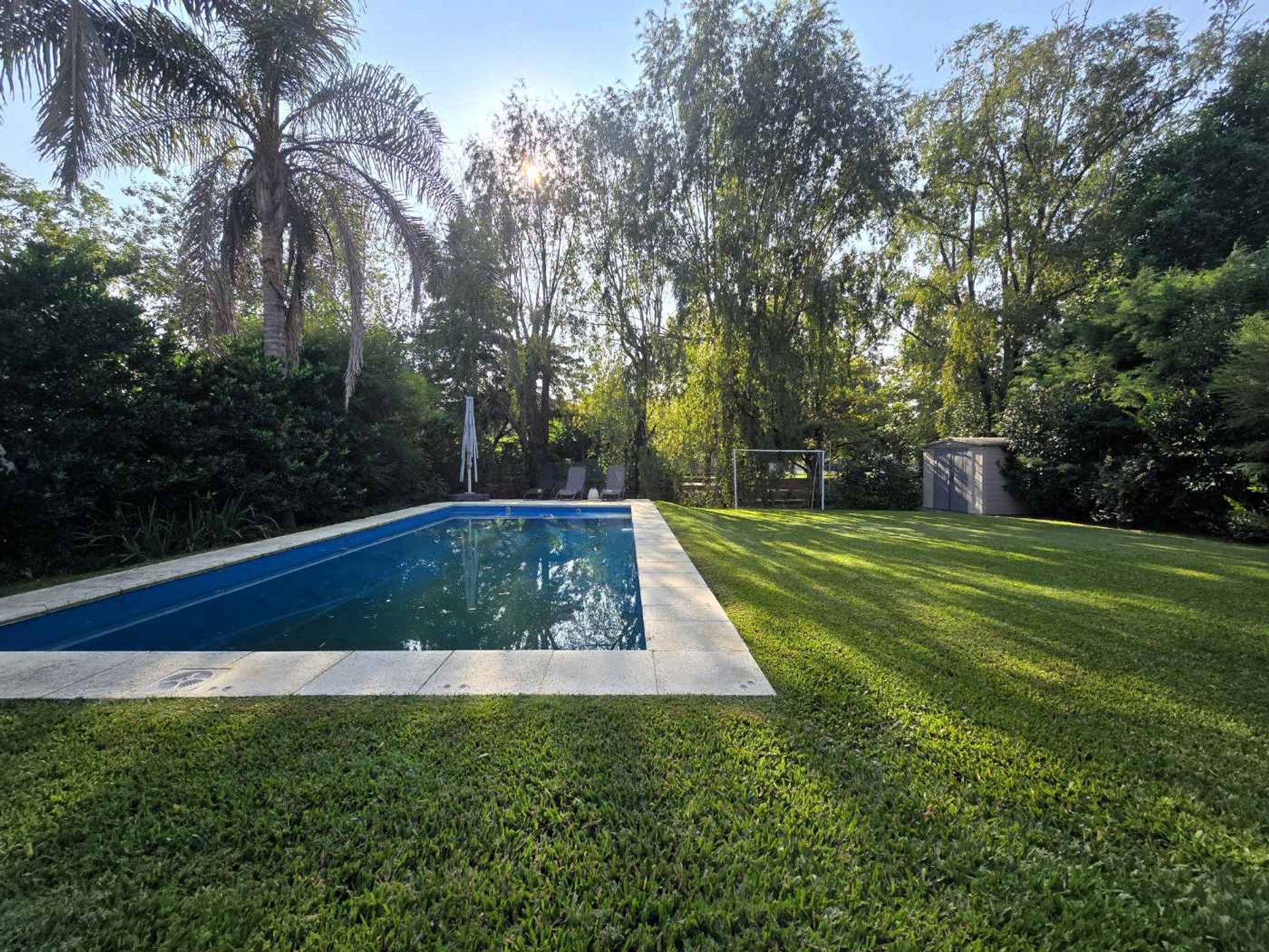 Casa En Venta En Benavidez Greens 5 Amb Con Pileta
