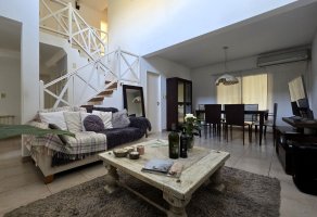 Casa En Venta En Benavidez Greens 5 Amb Con Pileta