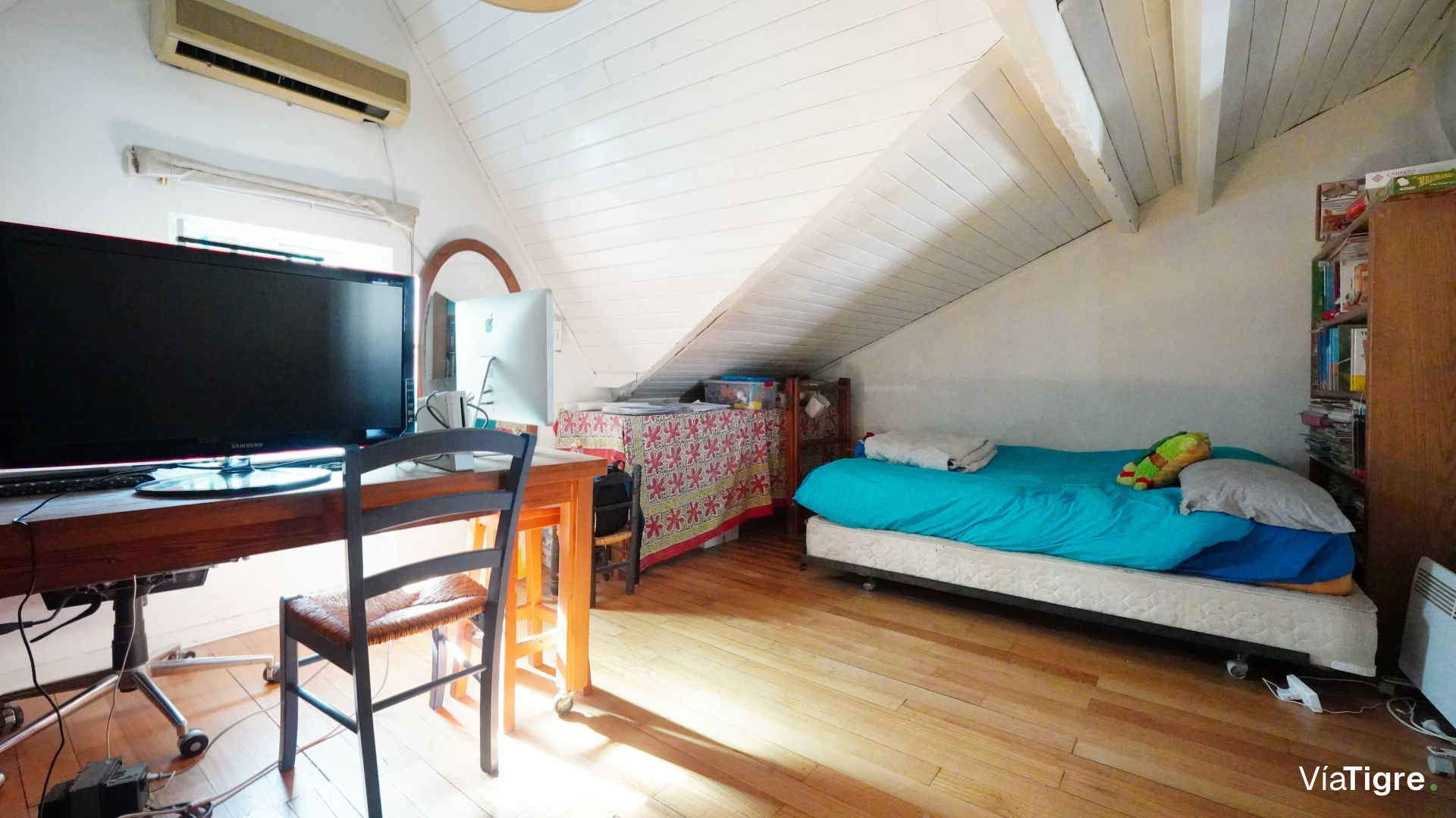 Venta Casa de 6 ambientes en Olivos con Pileta