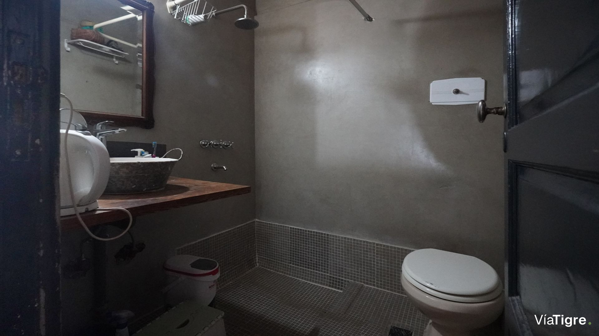Venta Casa de 6 ambientes en Olivos con Pileta