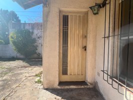 Casa Don Torcuato 5 ambientes con Cochera y Jardín