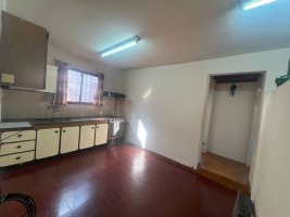 Casa Don Torcuato 5 ambientes con Cochera y Jardín