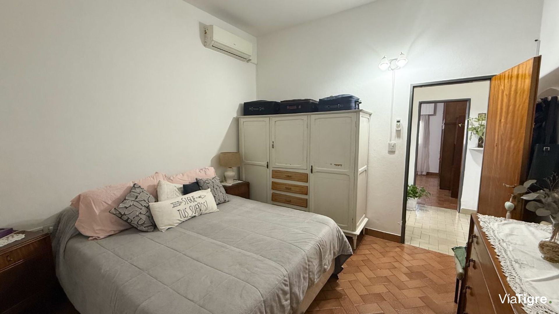 Venta casa 4 amb y monoambiente al fondo-Boulogne