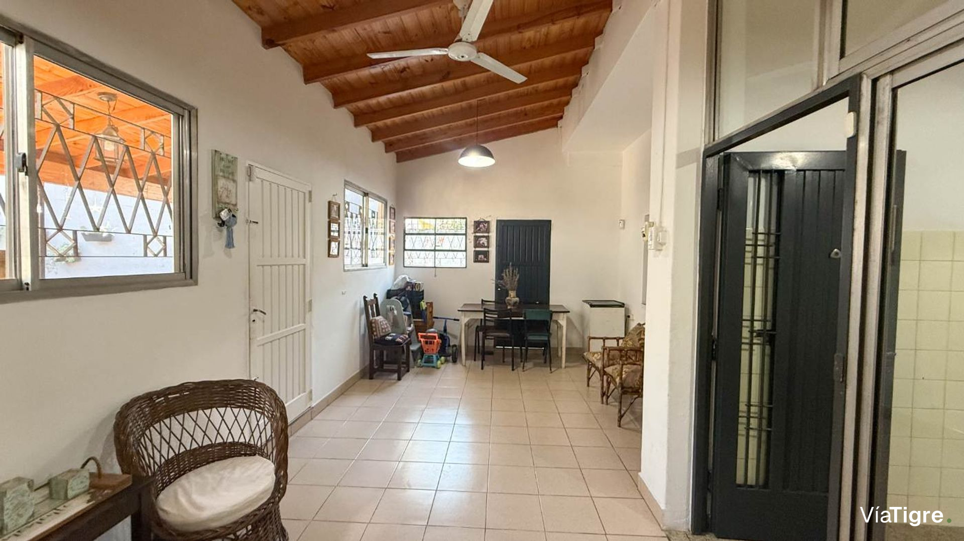 Venta casa 4 amb y monoambiente al fondo-Boulogne