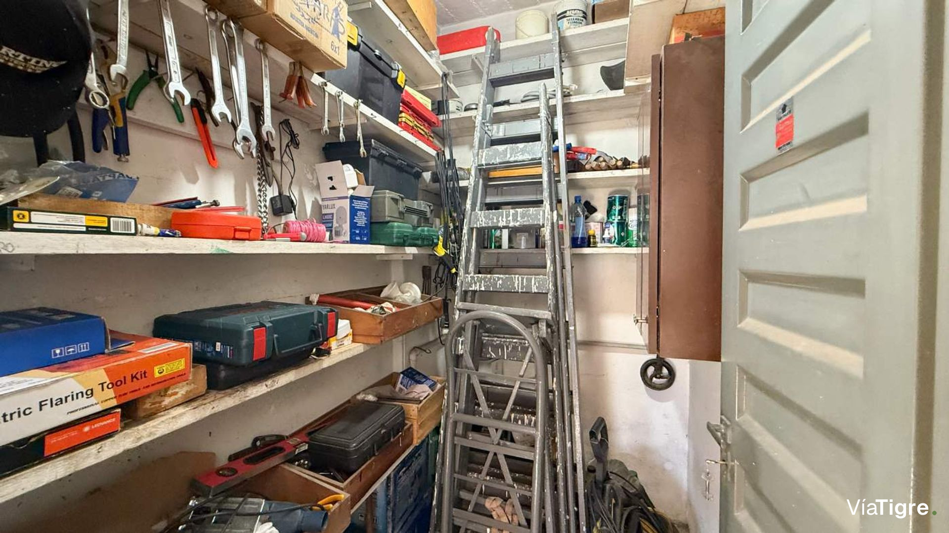 Venta casa 4 amb y monoambiente al fondo-Boulogne