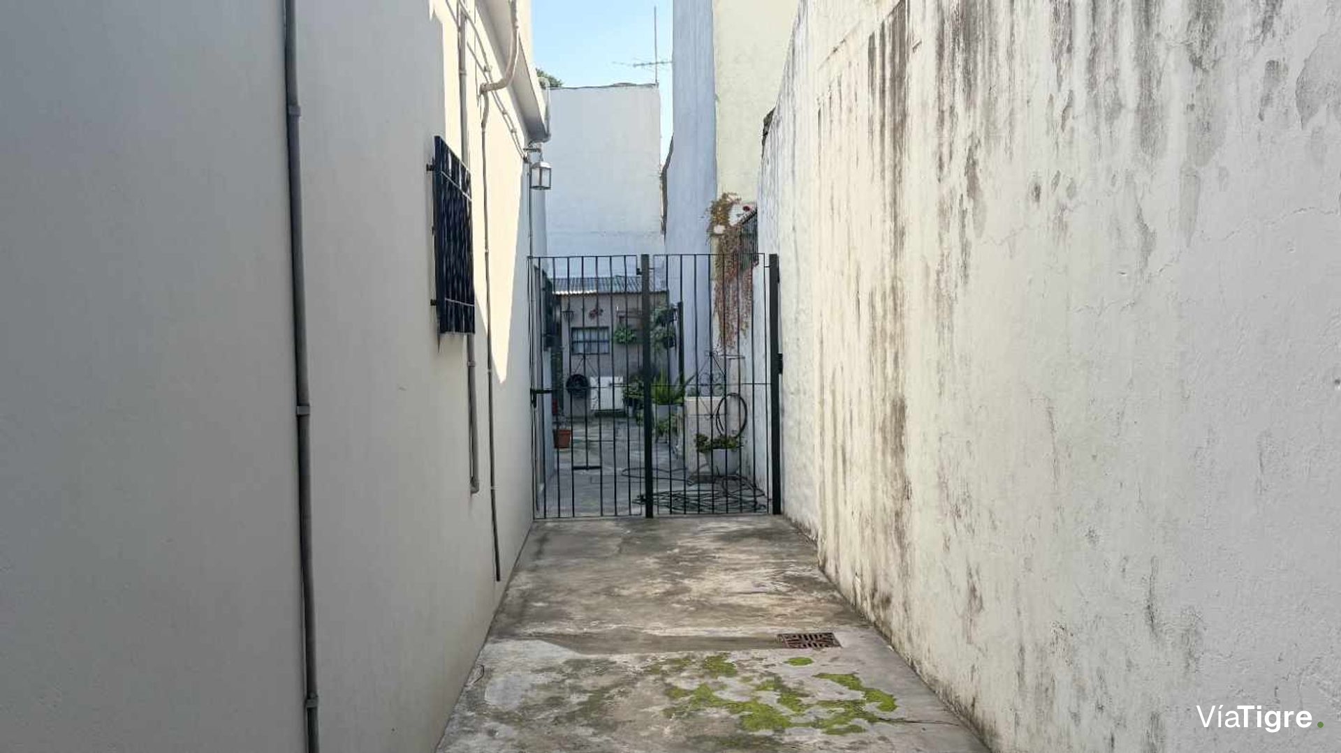 Venta casa 4 amb y monoambiente al fondo-Boulogne