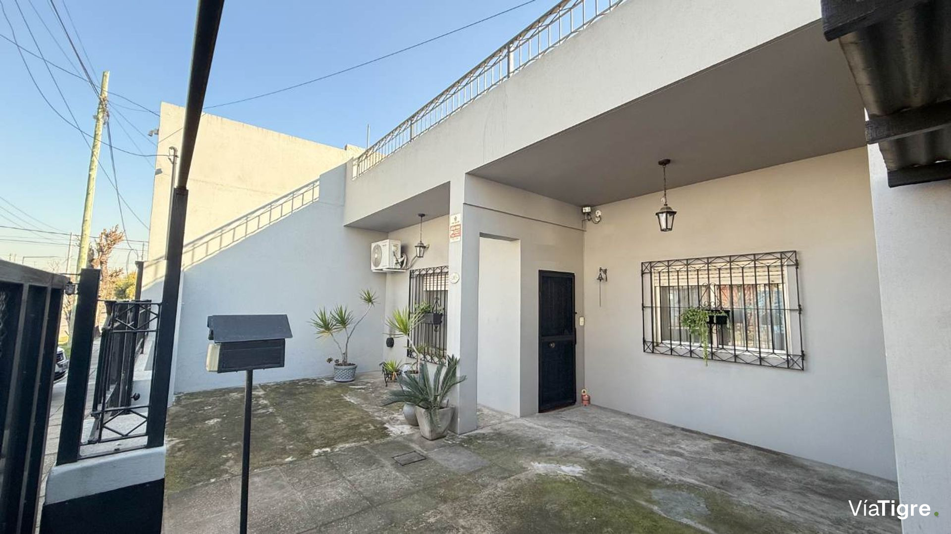 Venta casa 4 amb y monoambiente al fondo-Boulogne