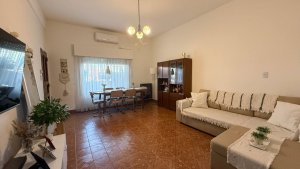 Venta casa 4 amb y monoambiente al fondo-Boulogne