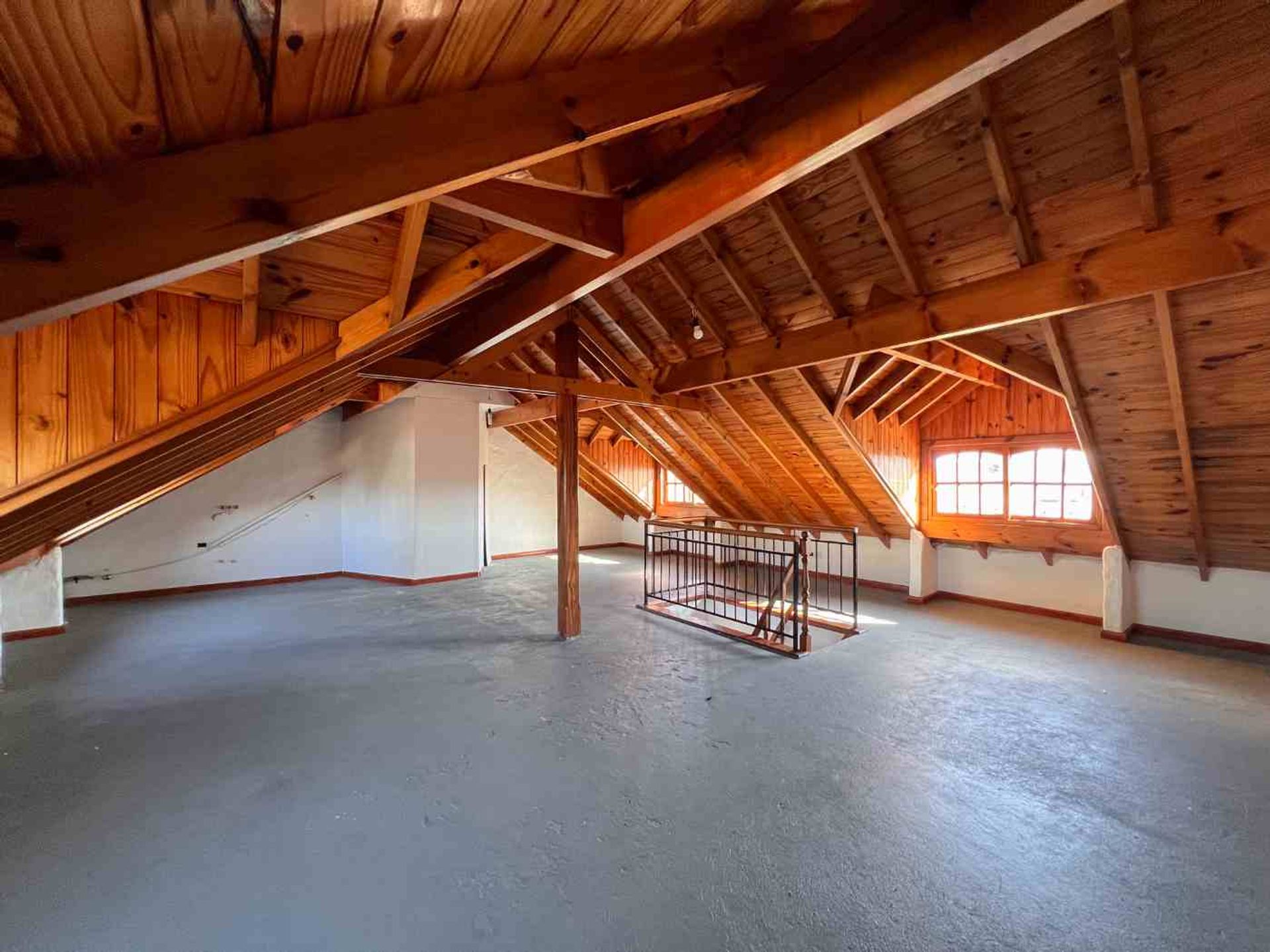 Chalet 5 dorm. c/quincho–Apto crédito-Gral Pacheco