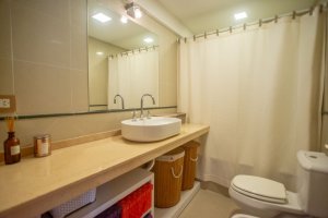 Venta Dpto 3 Ambientes Con Cochera Pileta Martinez