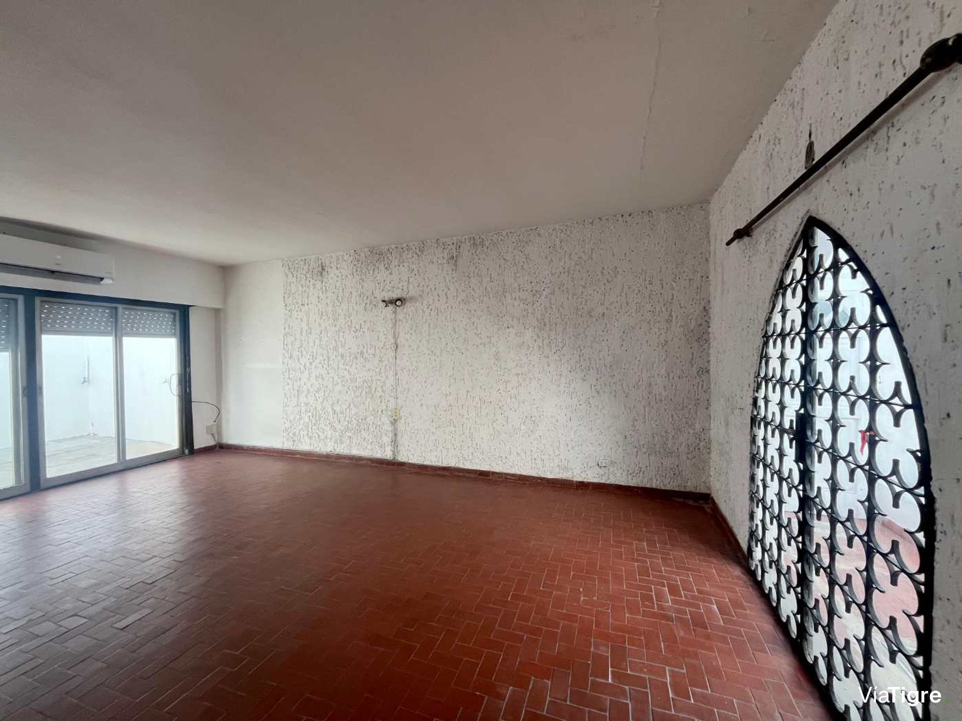 Venta Ph 3 ambientes con patio y parrilla