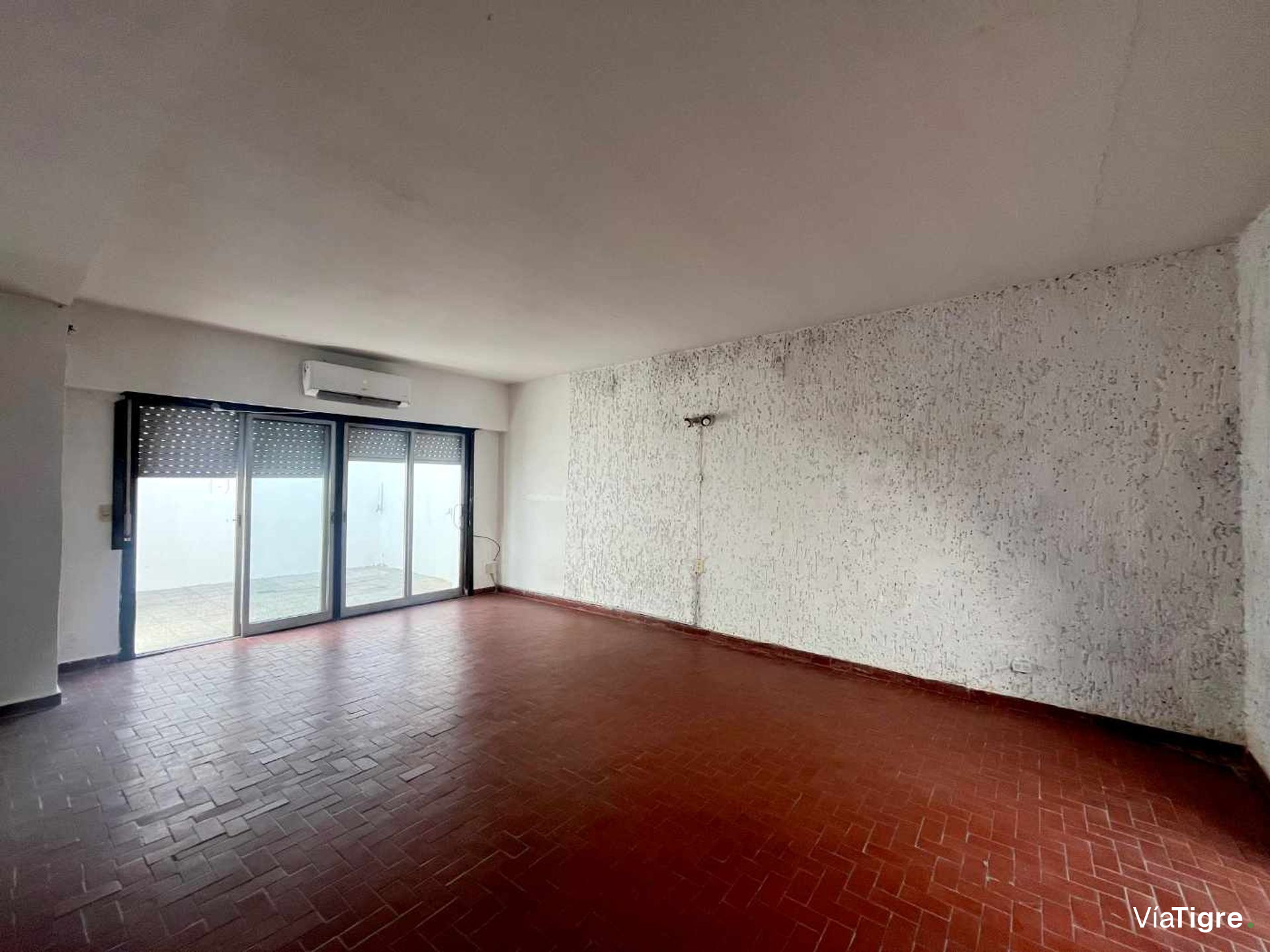Venta Ph 3 ambientes con patio y parrilla